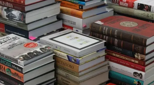 Co to jest literatura? Zrozumienie jej form i znaczenia w kulturze
