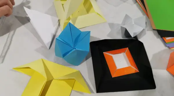 Zajęcia z origami: odkryj relaks i rozwój. Gdzie szukać i ile kosztuje?