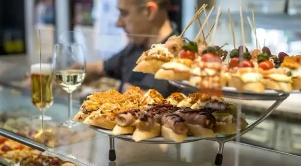 Tapeo en Salamanca: Descubre los secretos que solo un local sabe