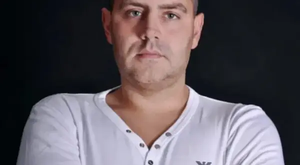 Ile lat ma DJ Kris? Zaskakujące fakty o jego życiu i karierze