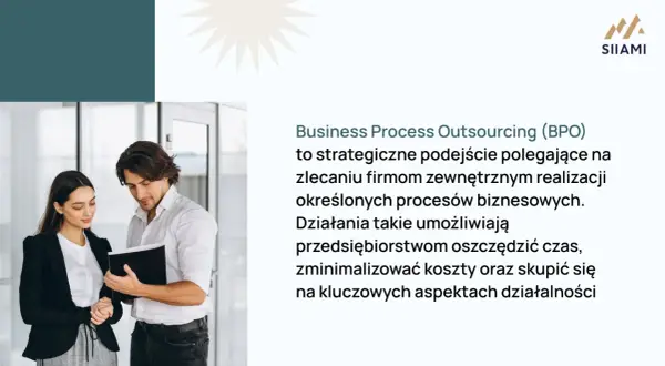 Para omawia BPO (Business Process Outsourcing) – strategiczne podejście do zlecania zadań zewnętrznym firmom, by oszczędzić czas i koszty.