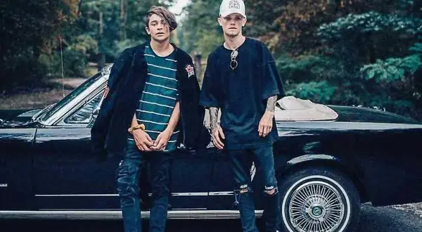 Ile trwa koncert Bars and Melody? Przygotuj się na emocje!