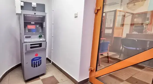 Gdzie znajdę bankomaty w Olsztynie? - Lokalizacja bankomatów