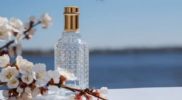 Woda toaletowa czy perfumowana - co wybrać, by nie żałować?