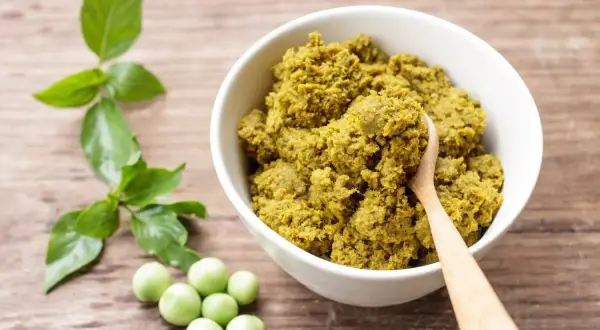 Curry: Jak wygląda? Koniec z pomyłkami! Proszek, pasta, danie.