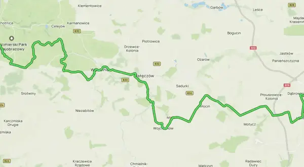 Mapa pokazuje trasę przez Kazimierski Park Krajobrazowy, pokazując gdzie leży Kazimierz Dolny i okoliczne miejscowości jak Bochotnica, Nałęczów i Dąbrowica.