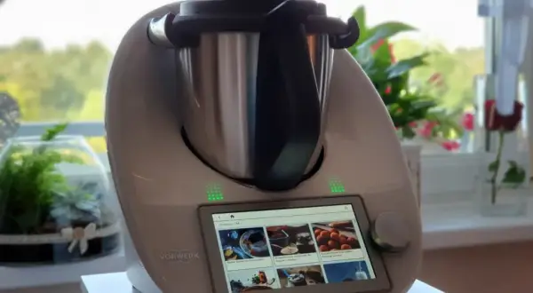 Jak włączyć Thermomix TM6 - proste kroki, które musisz znać