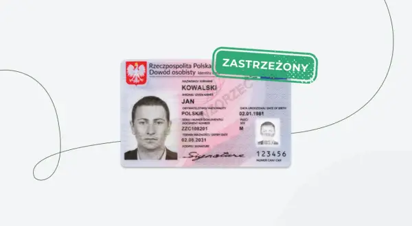 Dowód osobisty Jana Kowalskiego z zieloną naklejką "ZASTRZEŻONY". Dowiedz się, jak zablokować dowód osobisty w razie zgubienia lub kradzieży.
