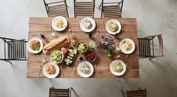 Gdzie zjeść w Łowiczu? Odkryj najlepsze restauracje i smaki