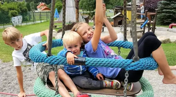 Kinderattraktionen in der Nähe: Top-Ausflüge für Familien finden