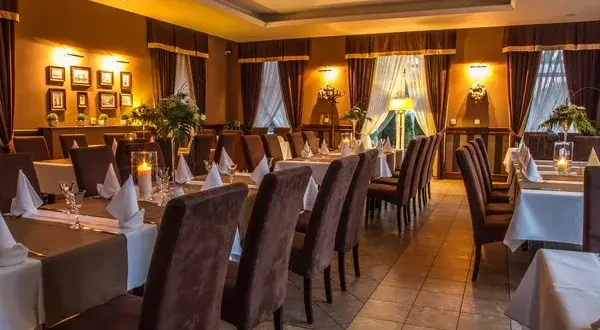 Gdzie zjeść w Oleśnicy? Odkryj najlepsze restauracje i smaki