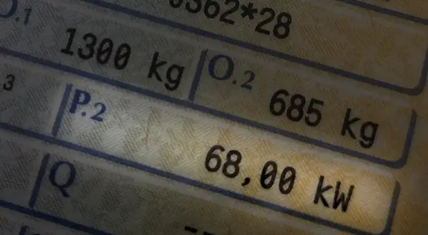 Dane techniczne pojazdu: masa 1300 kg, moc 68,00 kW. To całkiem sporo "koń mechanicznych" jak na tę masę!