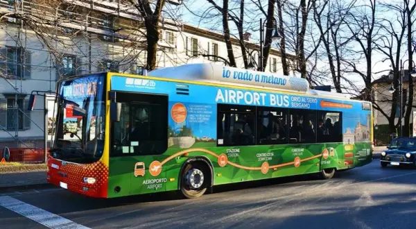 Ile kosztuje taxi z lotniska Bergamo do centrum? Ceny i porady transportowe
