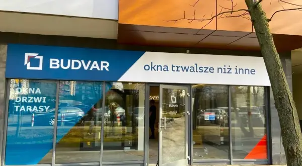 Salon okien i drzwi Budvar w Warszawie.