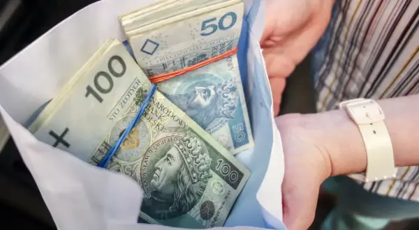 Ile pieniędzy na 18. urodziny? Konkretne kwoty i porady!