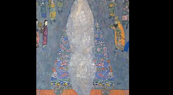 Portret kobiety w bogato zdobionej sukni, na tle sceny z postaciami w orientalnych strojach. Ciekawe fakty o Gustavie Klimcie i jego dziełach.