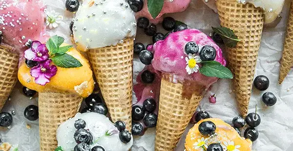 Jak zrobić lody proteinowe, które zachwycą smakiem i zdrowiem