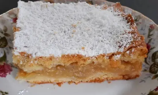 Jak zapobiec ciemnieniu jabłek w szarlotce i zachować ich świeżość
