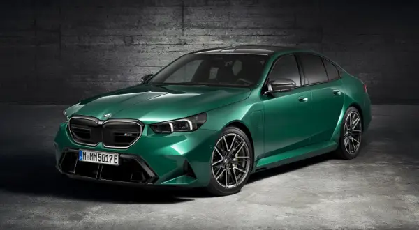 BMW M5 F90: Ceny od 350 tys. do 1 mln zł. Ile naprawdę kosztuje?