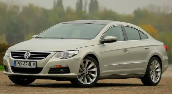 Passat CC 2.0 TDI: Jaki silnik wybrać? Uniknij kosztownych awarii!
