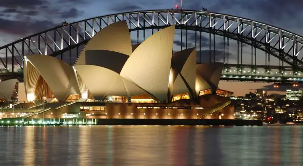 Ile wynosi emerytura w Australii? Sprawdź, jak wpływa majątek.
