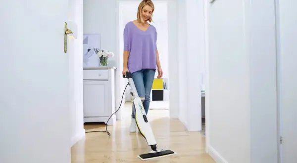 Mop parowy czy elektryczny? Wybierz idealny do Twoich podłóg!