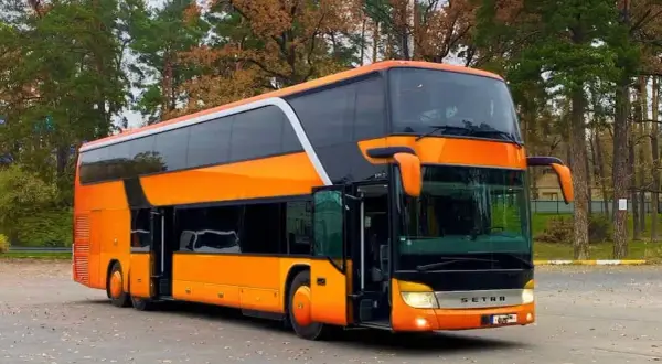 Jak dojechać z Kołobrzegu do Niechorza – tanio i szybko autobusem