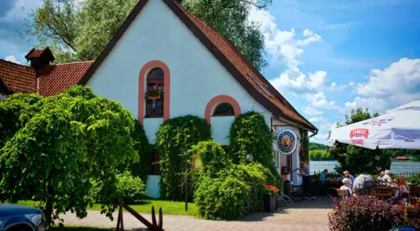 Iława: Gdzie zjeść? Najlepsze restauracje z widokiem na Jeziorak