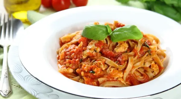 Spaghetti z mięsa z indyka – zdrowy przepis na pyszne danie domowe