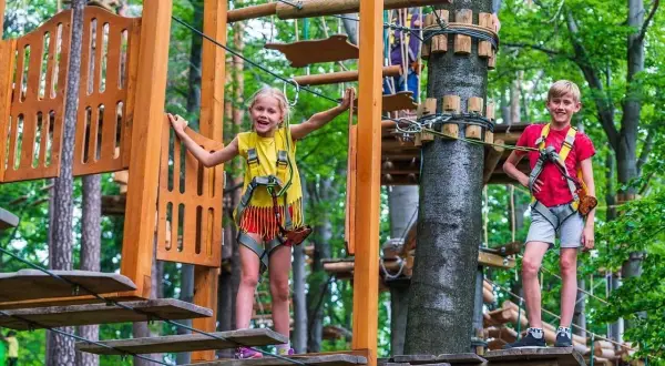 Trollandia: Park linowy dla dzieci? Przewodnik dla rodziców!