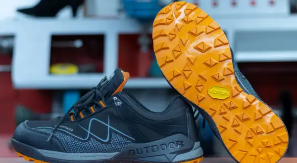 Buty na selekcję w Bieszczadach: Przetrwaj dzięki idealnym!