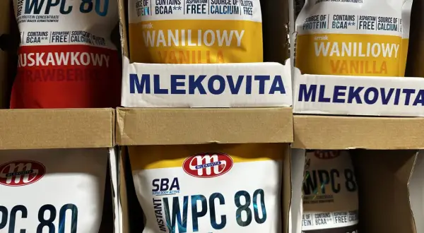 Wpc 80 Mlekovita jak przygotować? Warianty smakowe: truskawka, wanilia, czekolada.
