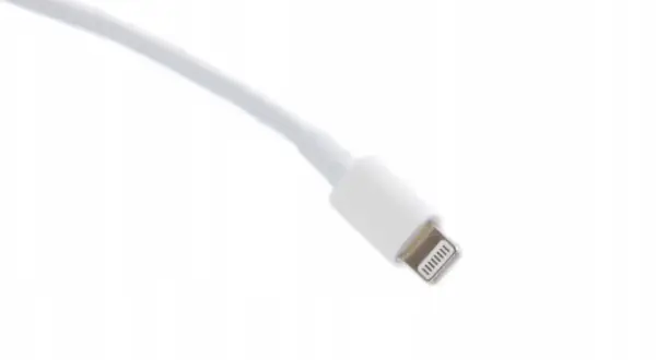 Jaki kabel do iPhone 11? Wybierz najlepszy kabel do ładowania i danych