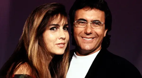 Para Al Bano i Romina Power, uśmiechnięci, emanują szczęściem. Ich wspólna **felicita po polsku tekst** to historia miłości i muzyki.