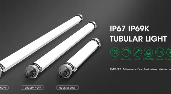 Trois tubes lumineux IP67 IP69K, parfaits pour l'industrie alimentaire. Le signification IP69K garantit une protection contre les jets d'eau à haute pression et température.