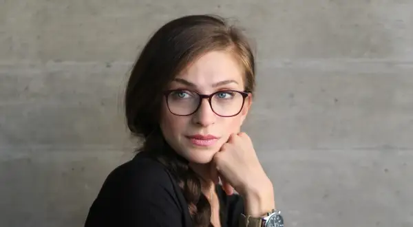 Depilacja woskiem: Ile mm włosów to klucz do sukcesu?