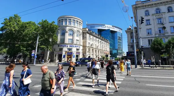 Ile kosztuje zrobienie rzęs? Pełny cennik i jak nie przepłacić