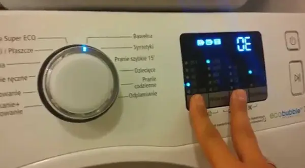 Reset pralki Samsung Eco Bubble 7 kg: Szybki przewodnik krok po kroku