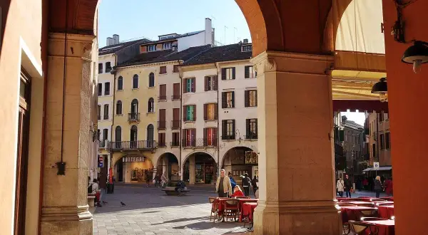 Treviso gdzie zjeść: najlepsze miejsca na pyszne jedzenie w mieście