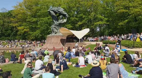 Gdzie usłyszeć Chopina na jazzowo - najlepsze koncerty i wykonawcy 2025