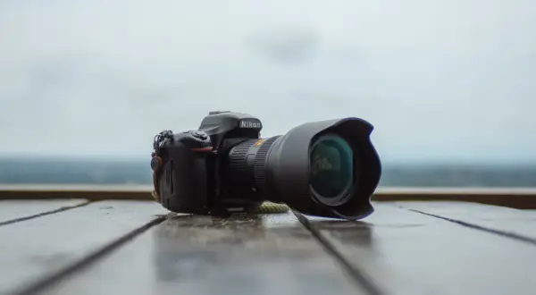 Jaki obiektyw do Nikon D7200 – wybierz najlepszy dla swojego stylu