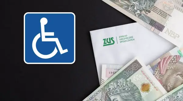 Znak niepełnosprawności, koperta ZUS i polskie złotówki. Ile trzeba się leczyć żeby dostać rentę?