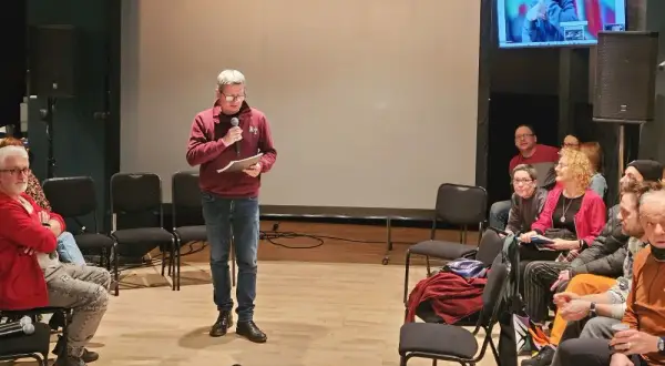Aktorzy w Teatrze Gniezno: Poznaj ich talenty i nadchodzące role