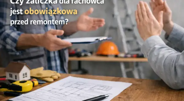 Przedpłata na materiały to klucz do sprawnego remontu. Na stole plany, miarka i kask budowlany.