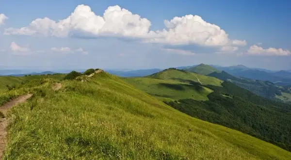 Gdzie w góry z małym dzieckiem? Odkryj najlepsze trasy dla rodzin