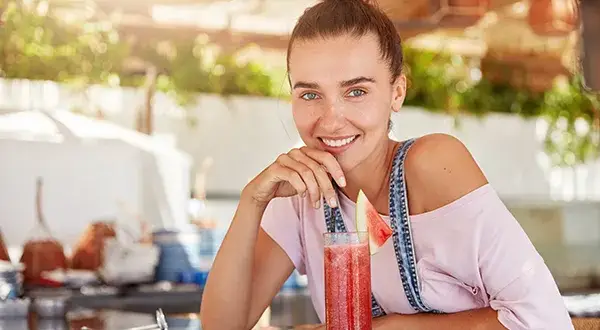 Fit Drink – Jak ten napój wspiera Twoją sylwetkę i zdrowie?