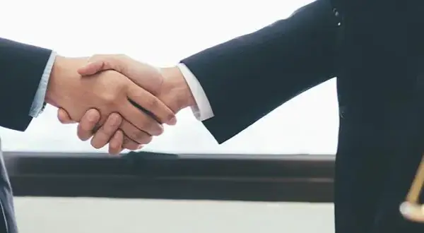Co robi prawnik i jak może pomóc w trudnych sytuacjach prawnych