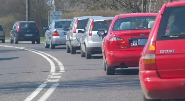 Koszalin-Mielno: Omiń korki! Wybierz najlepszy transport (przewodnik)