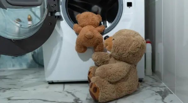 Czysty miś = zdrowe dziecko! Jak wyprać dużego pluszaka krok po kroku.