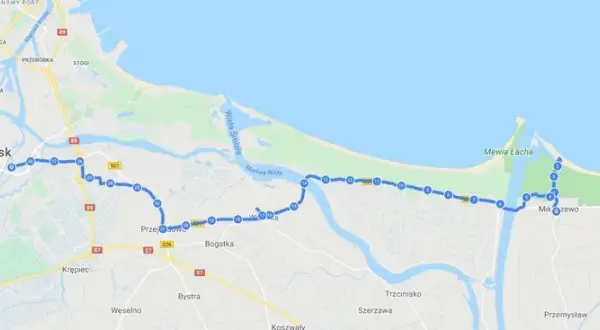 Ile km do Krynicy Morskiej? Sprawdź, jak uniknąć długiej trasy!